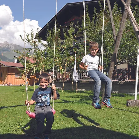 Daire Haus Freispitzblick Bach (Tyrol)